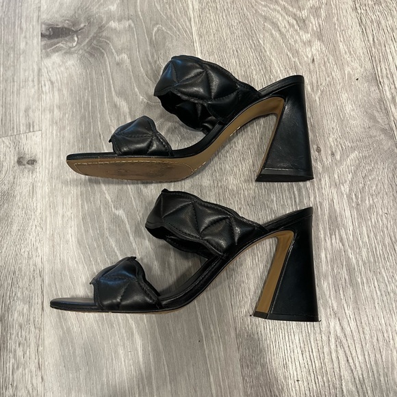 Vince Camuto Renneya Two-Piece Quilted Sandals - Picture 4 of 5